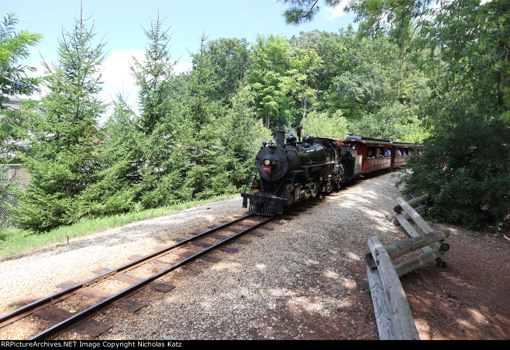 Milwaukee County Zoo Railway #1924